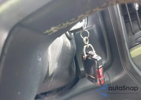 2018 Chevrolet Silverado 1500 2Lz из США, поврежденный, VIN 3GCUKSEC3JG271139